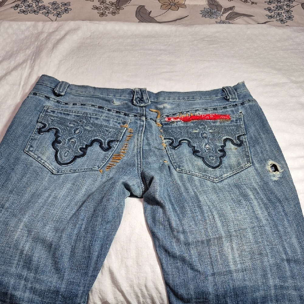 Polo Ralph Lauren Blue Boyfriend Jeans with Red Accents - Picture 6 of 16